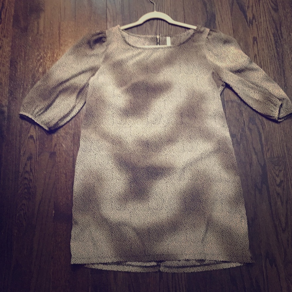 Seventh day tunic with subtle animal print